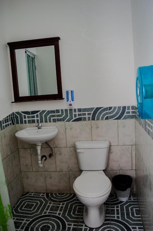 Residencial Amaru Hotel Banos  Exterior photo